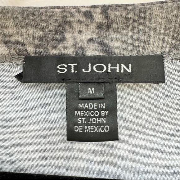 St. John Gray Black Python Animal Print Boatneck long sleeve Ladies blouse Top M - Picture 4 of 4